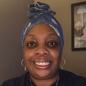 Meet your Posher, Linda